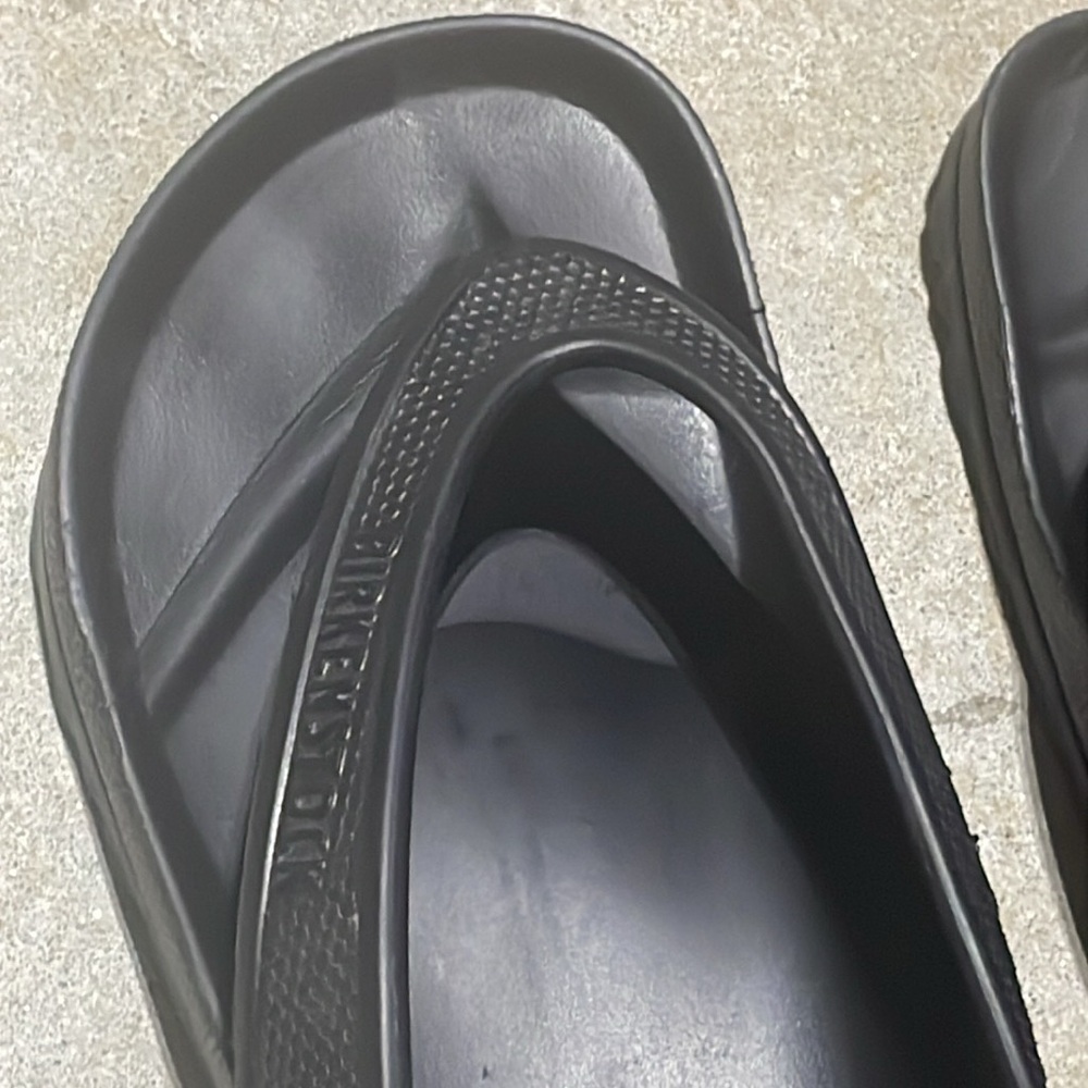 Birkenstock Honolulu EVA Regular Fit Black US Women’s Sz 9 EUR 40 Vacation Pool - Picture 3 of 9